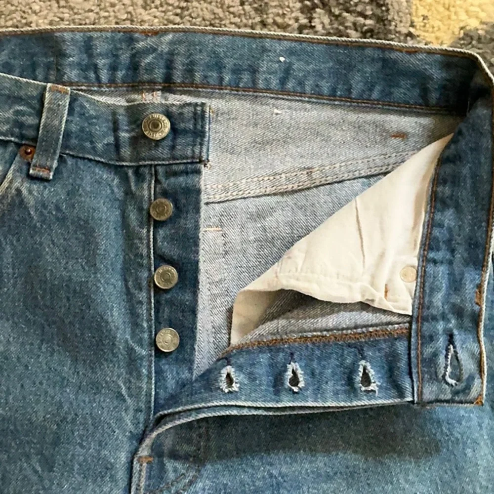 Vintage 1987 Levi’s 501 - Tag 32x30 USA - Picture 6 of 16